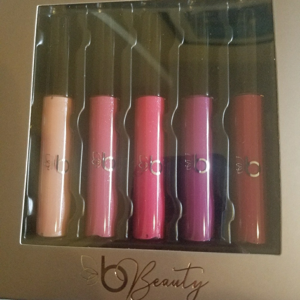 BELK Shine On LipGloss Set